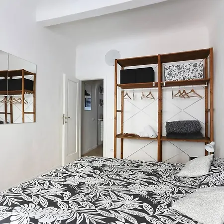 Taddea Urban Market فلورنس